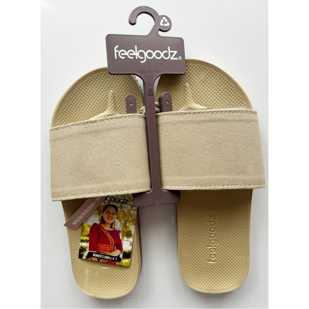 Feelgoodz • NWT Khaki Easy Day Slide On Sandals